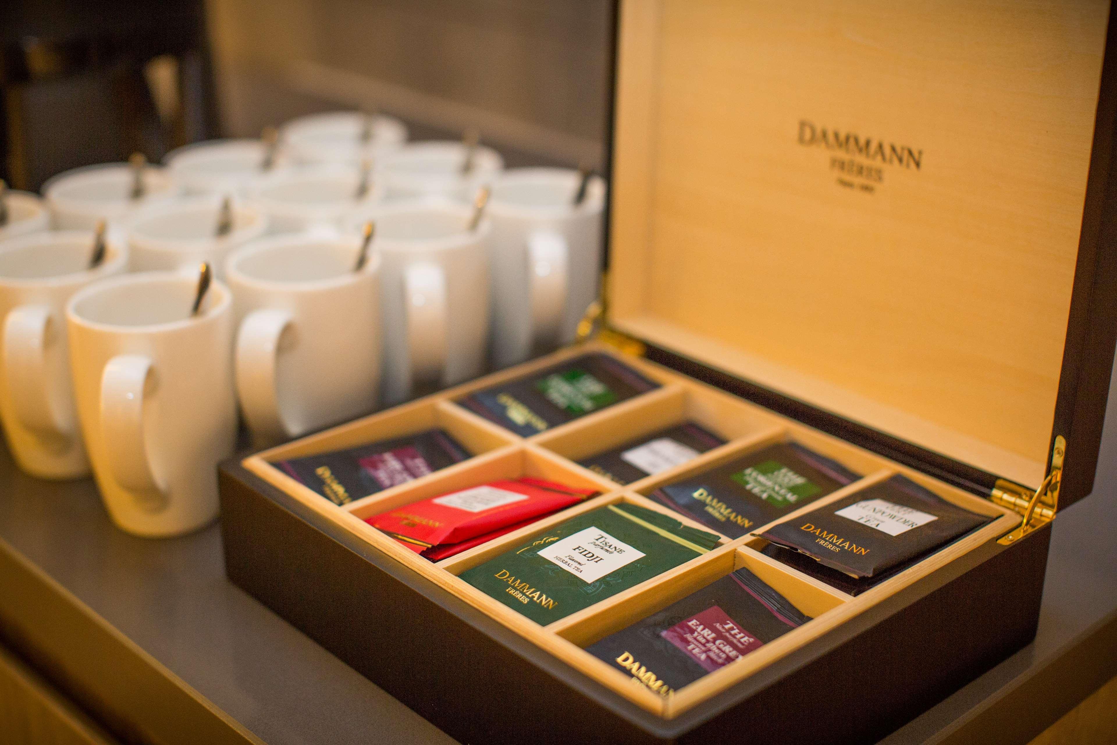 Doubletree By Hilton London Kingston Upon Thames Hotel Kingston upon Thames  Eksteriør billede