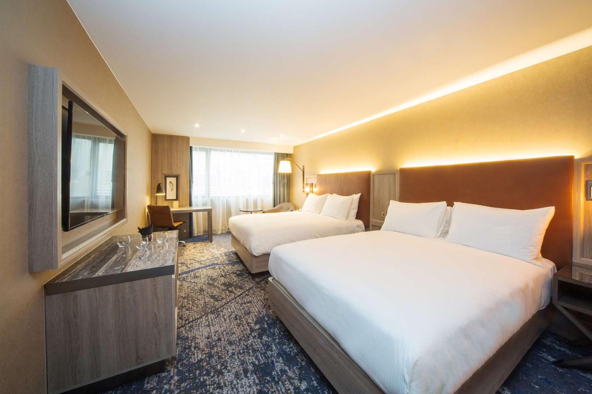 Doubletree By Hilton London Kingston Upon Thames Hotel Kingston upon Thames  Eksteriør billede